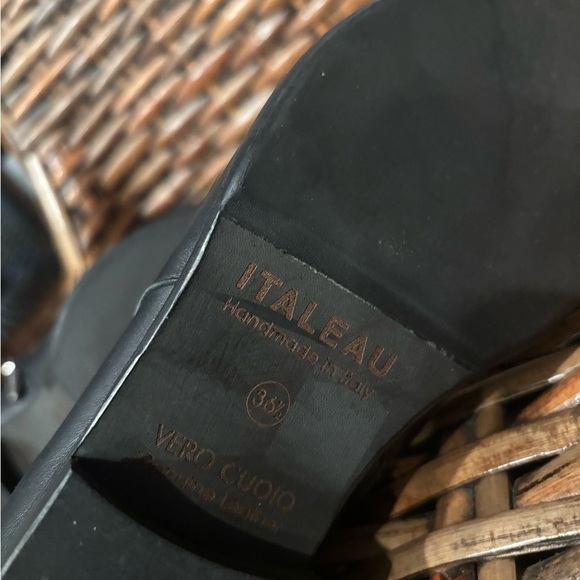 ITALEAU Women's Black Leather Lunella Ankle Booties EU 36.5/6 Made in Itality - Picture 10 of 15